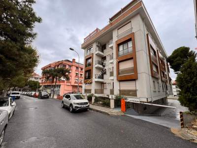 Acıbademde Yeni Binada Ön Cephe Teras,Bahçeli 2+1 Daire 2