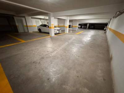 Acıbademde Yeni Binada Ön Cephe Teras,Bahçeli 2+1 Daire 28