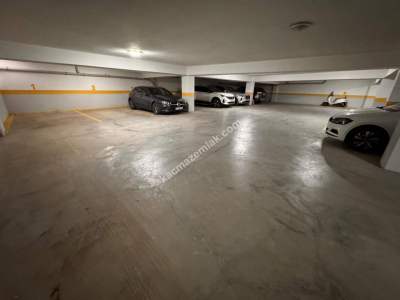 Acıbademde Yeni Binada Ön Cephe Teras,Bahçeli 2+1 Daire 30