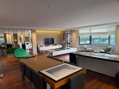 Acıbadem “Çamlıca Konaklarında” Ön Blokta Satılık 6