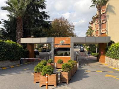 Acıbadem “Çamlıca Konaklarında” Ön Blokta Satılık 20