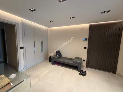 Acıbadem “Çamlıca Konaklarında” Ön Blokta Satılık 15