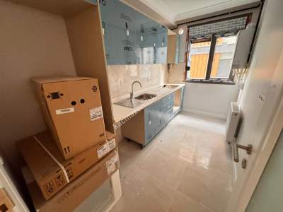 Acıbademde Sıfır Binada Arakat Satılık 2+1 Daire 12