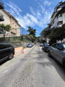 Acıbadem Cüneyt Koşal Sokakta Satılık 3+1 Daire 4