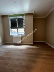 Acıbadem Cüneyt Koşal Sokakta Satılık 3+1 Daire 15