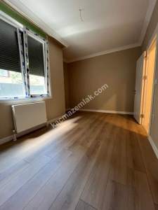 Acıbadem Cüneyt Koşal Sokakta Satılık 3+1 Daire 14