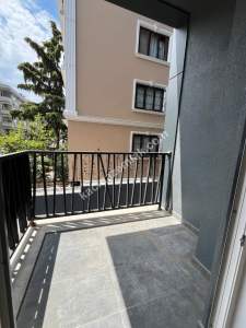 Acıbadem Cüneyt Koşal Sokakta Satılık 3+1 Daire 9