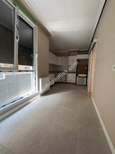 Acıbadem Cüneyt Koşal Sokakta Satılık 3+1 Daire 19