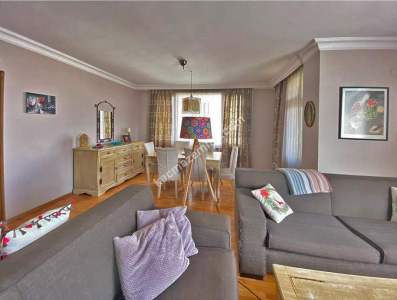 Acıbademde Metro Ve Metrobüse Yakın, Önü Açık 145 M2 16