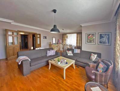 Acıbademde Metro Ve Metrobüse Yakın, Önü Açık 145 M2 12