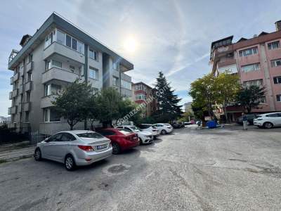 Acıbademde Metro Ve Metrobüse Yakın, Önü Açık 145 M2 5