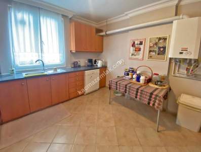 Acıbademde Metro Ve Metrobüse Yakın, Önü Açık 145 M2 14