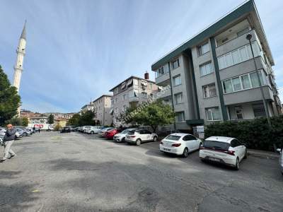 Acıbademde Metro Ve Metrobüse Yakın, Önü Açık 145 M2 6