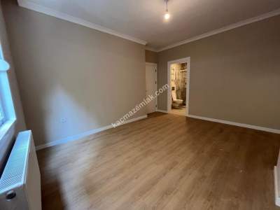 Acıbadem Balözü Sokakta Sıfır Binada Satılık 3+1 Daire 16