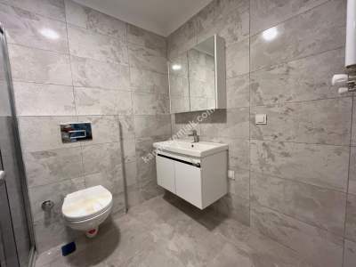 Acıbadem Balözü Sokakta Sıfır Binada Satılık 3+1 Daire 6