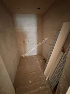 Acıbademde Satılık 3+1 Daire 12