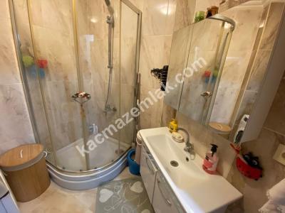 Üsküdar Cumhuriyet Mh 8 Yıllık Binada Ferah 2+1 13