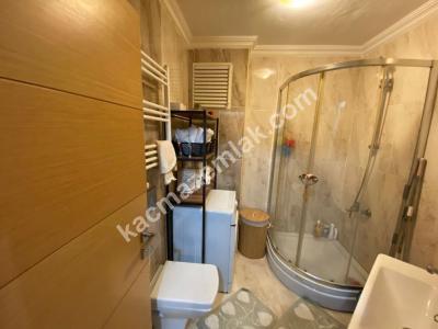 Üsküdar Cumhuriyet Mh 8 Yıllık Binada Ferah 2+1 12