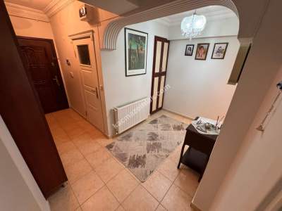 Cumhuriyet Mah.genç Binada Arakat Ön Cephe Satılık 3+1 14