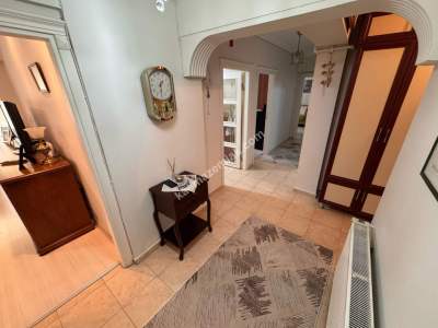 Cumhuriyet Mah.genç Binada Arakat Ön Cephe Satılık 3+1 16