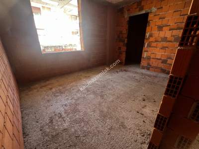 Üsküdar Güzeltepe Semtinde Ebeveyn Banyolu 4+1 21