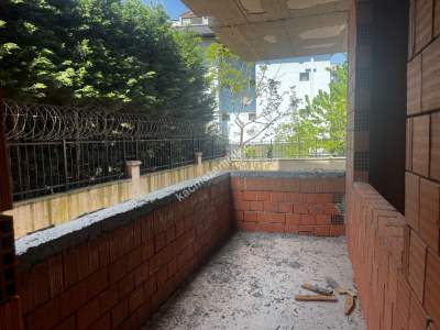 Üsküdar Güzeltepe Semtinde Ebeveyn Banyolu 4+1 7