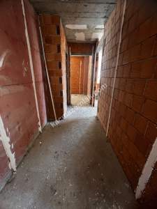 Üsküdarın En Nezih Sokağında Satılık 2+1 Bahçe Katı 14