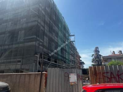 Üsküdarın En Nezih Sokağında Satılık 2+1 Bahçe Katı 30