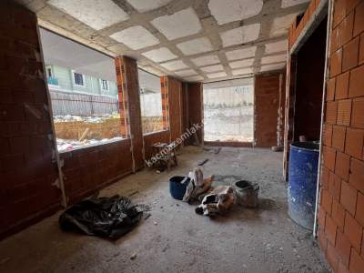 Üsküdarın En Nezih Sokağında Satılık 2+1 Bahçe Katı 17