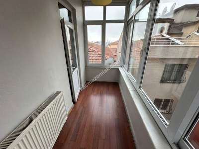 Üsküdar Küçük Çamlıcada, Ara Katta 2+1 Satılık Daire 8