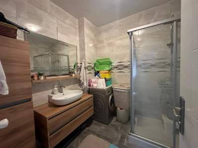 Üsküdar Mimar Sinan Mh'de Tertemiz Satılık 3+1 Daire 12