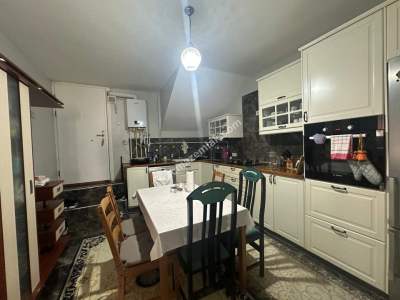 Üsküdar Mimar Sinan Mh'de Tertemiz Satılık 3+1 Daire 15