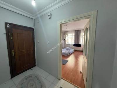 Üsküdar Zeynep Kamilde Deniz Manzaral Geniş 2+1 Satılık 22