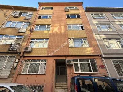 Üsküdar Zeynep Kamilde Deniz Manzaral Geniş 2+1 Satılık 2