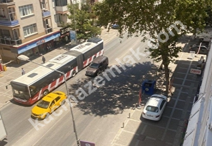 Buca Merkezde 3+1 Acil Satılık Daire 14