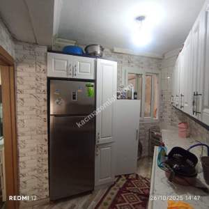 Basmane Altınordu Mahallesi 3+1 10