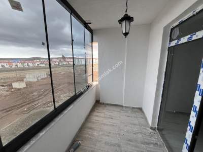 Kars Merkezi Konumda 3+1 Daire 13