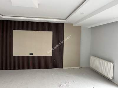 Kars Merkezi Konumda 3+1 Daire 2