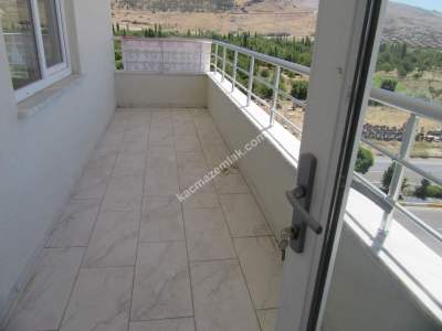 Kayseri Develi Hasan Şah Mah Satlk Daire 8