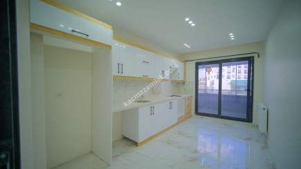 Kırklareli Merkez Edirne Cd. 2+1 Sıfır Satılık Daireler 15