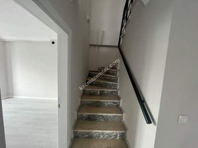 Çayırova Akse Mah. 5+1 Satılık Dubleks Daire 17