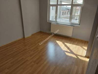 Derince Merkez Satılık 4+1 Daire 6