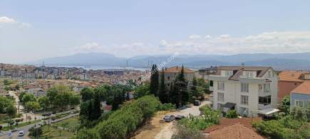 Kocaeli Derincede Satılık 2+1 Bahçe Katı 13