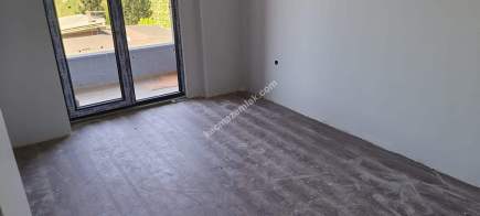 Derince Yavuz Sultan'da Satılık 2+1 Ara Kat 8