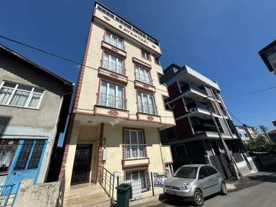 Güzeller Metro Yanı Harika Konumda 2+1 İskanlı Fırsat