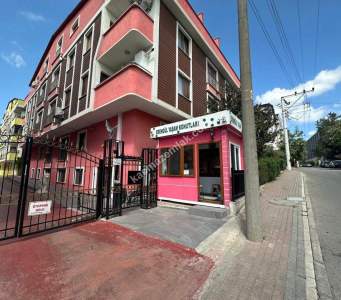 Tatlıkuyu 7/24 Güvenlikli 2+1 Asans İskanlı Fırsat 33