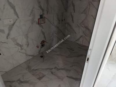 Kocaeli İzmit'te Satılık 2+1 Daire 5