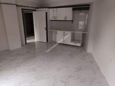 Kocaeli İzmit'te Satılık 2+1 Daire 4