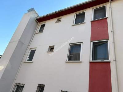 İzmit Te Eşi Nadir Bulunan İki Ayrı Girişli Çift Daire 2