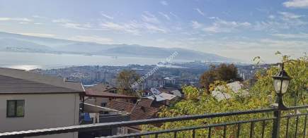 Kaçmaz Emlaktan Kocaeli İzmitte Satılık 2+1 Daire 24